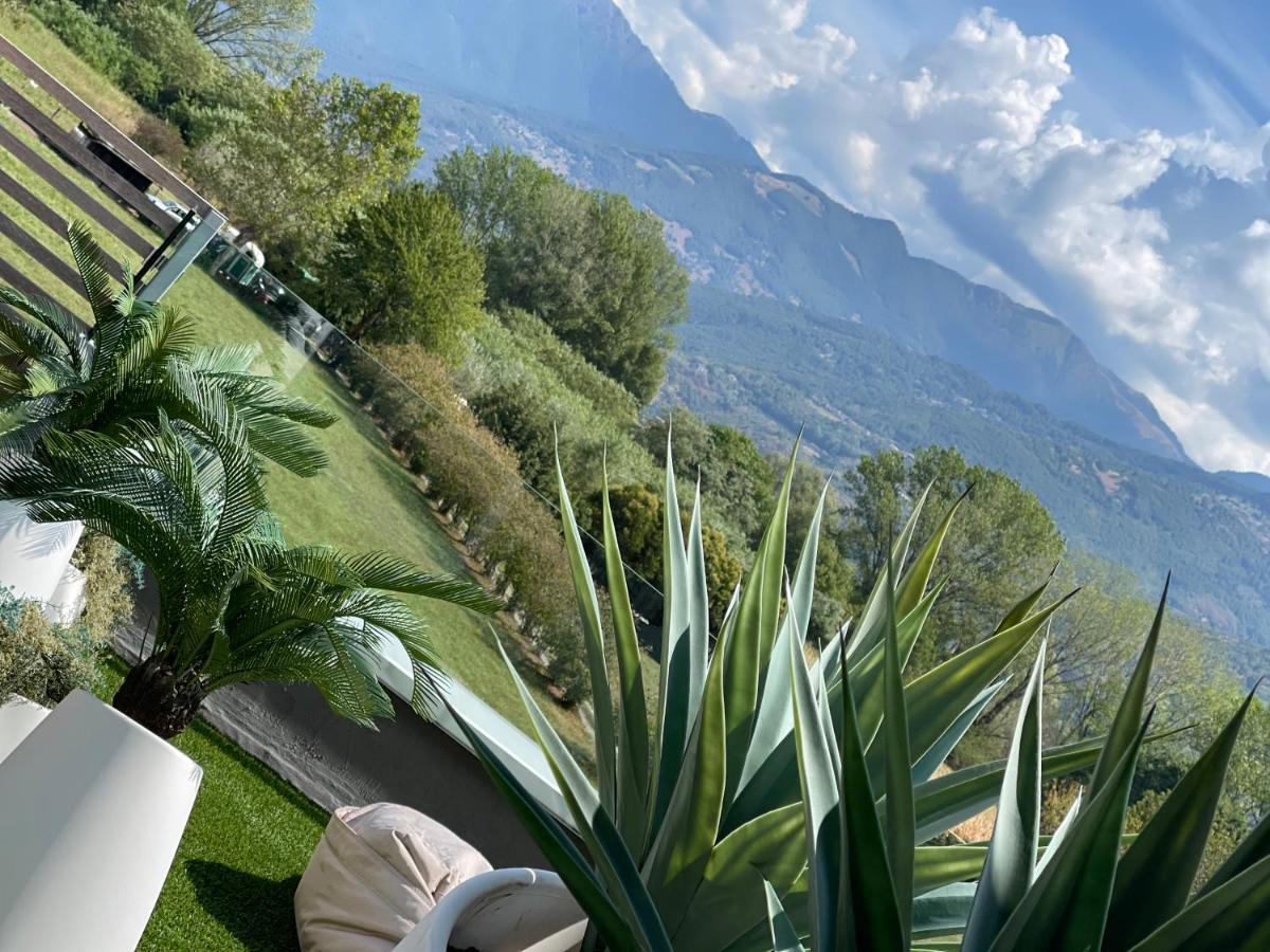 Art B&B Design Costa Volpino Exteriér fotografie