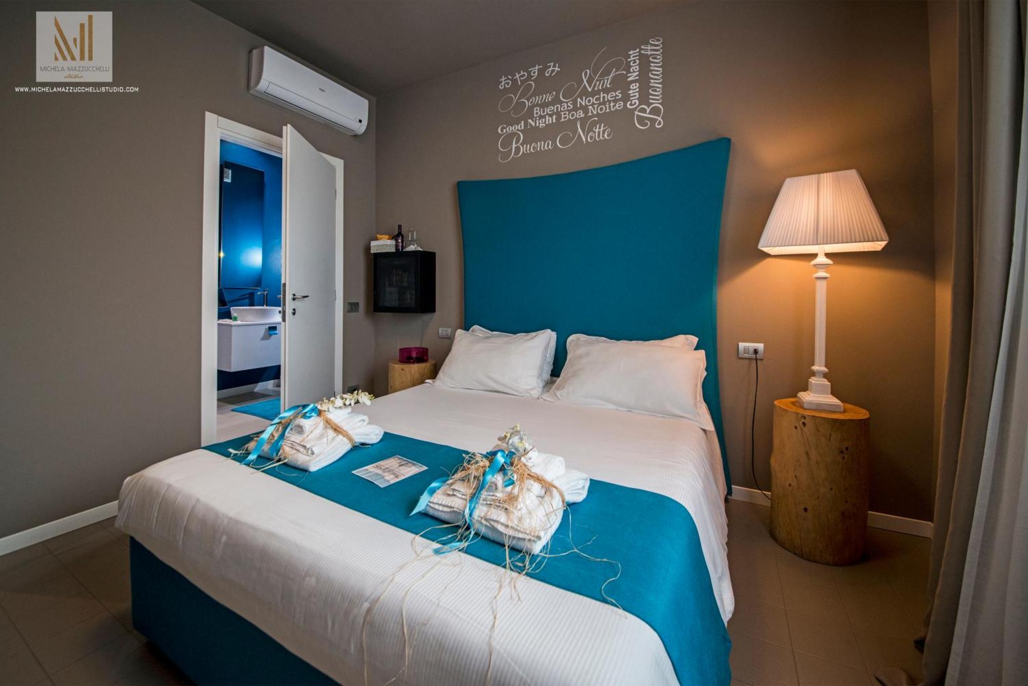 Art B&B Design Costa Volpino Exteriér fotografie