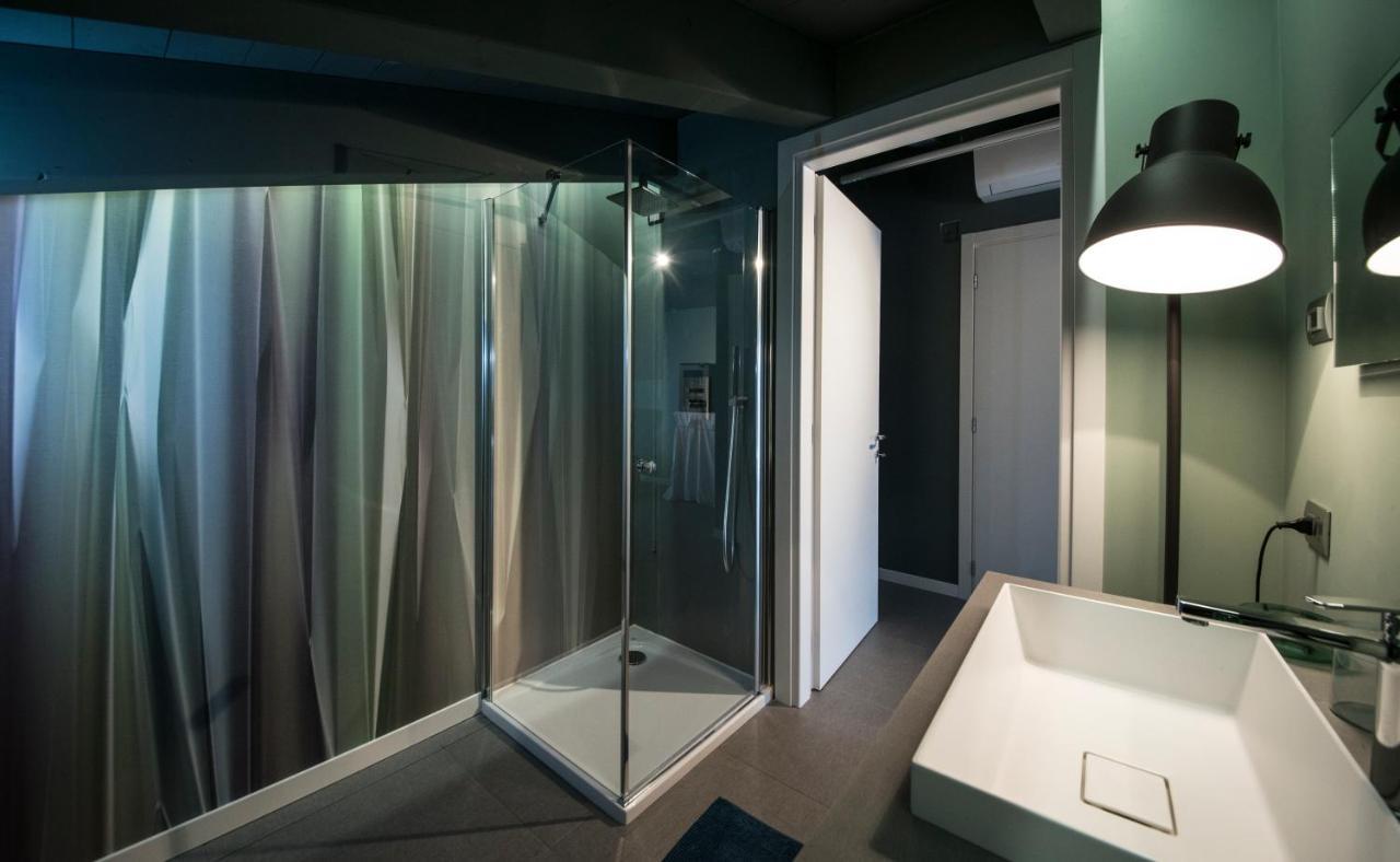 Art B&B Design Costa Volpino Exteriér fotografie